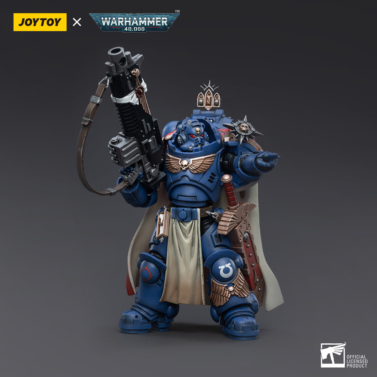 Warhammer Collectibles: 1/18 Scale Ultramarines Captain With Master-crafted Heavy Bolt Rifle