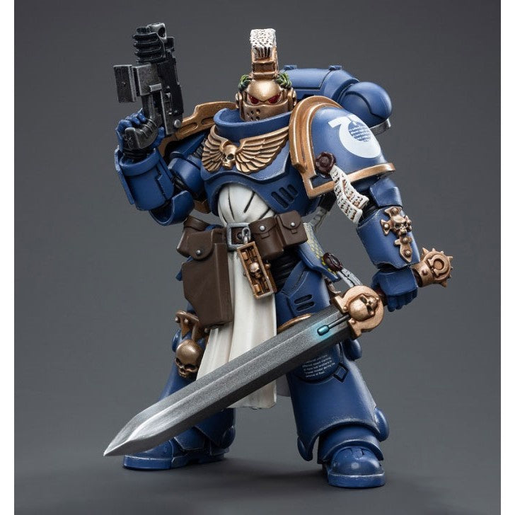 Warhammer Collectibles 1/18 Scale Ultramarines Primaris Company Champion Brother Parnaeus