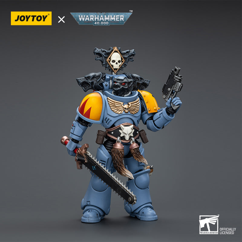 Warhammer Collectibles: 1/18 Scale Space Marines Space Wolves Claw Pack Brother Torrvald (Preorder)