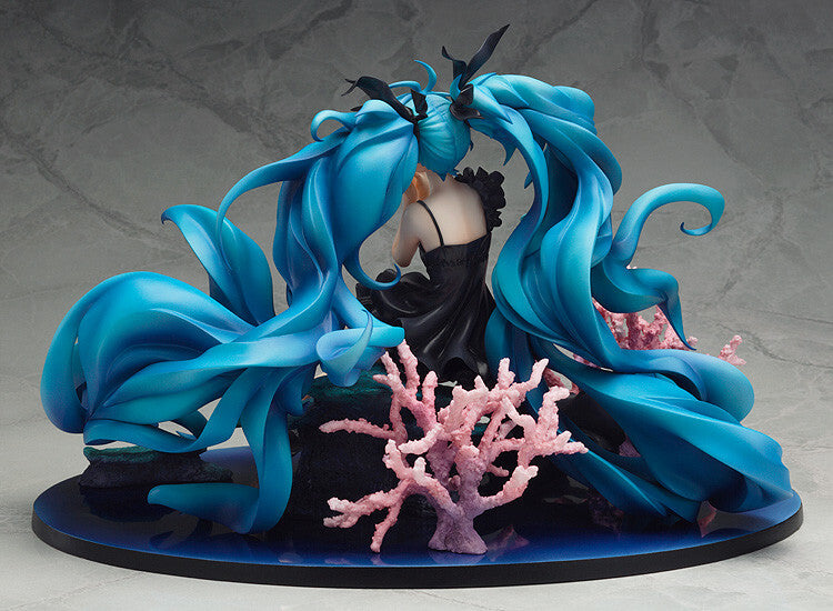 Vocaloid Hatsune Miku: Deep Sea Girl ver. 1/8 Figure