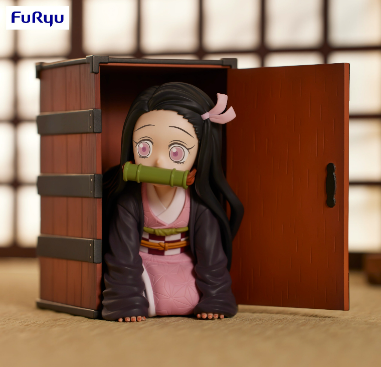 Demon Slayer: Kimetsu No Yaiba: Figure Nezuko in Box