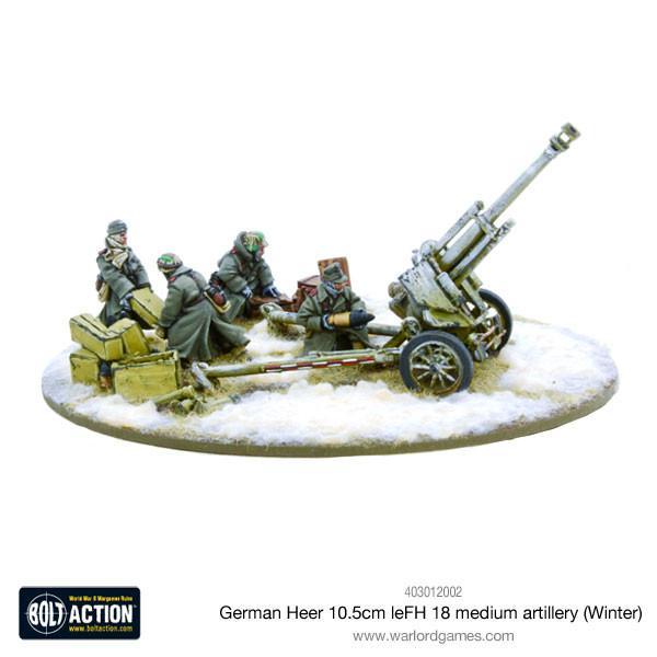 German Heer leFH 18/40 10.5cm howitzer winter