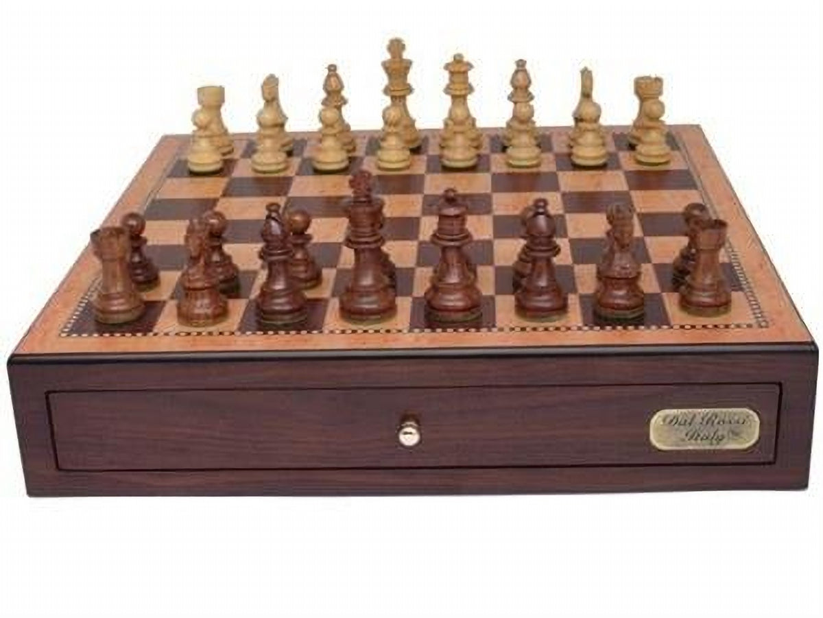 Dal Rossi - Chess Set Walnut (Gloss Finish) 18