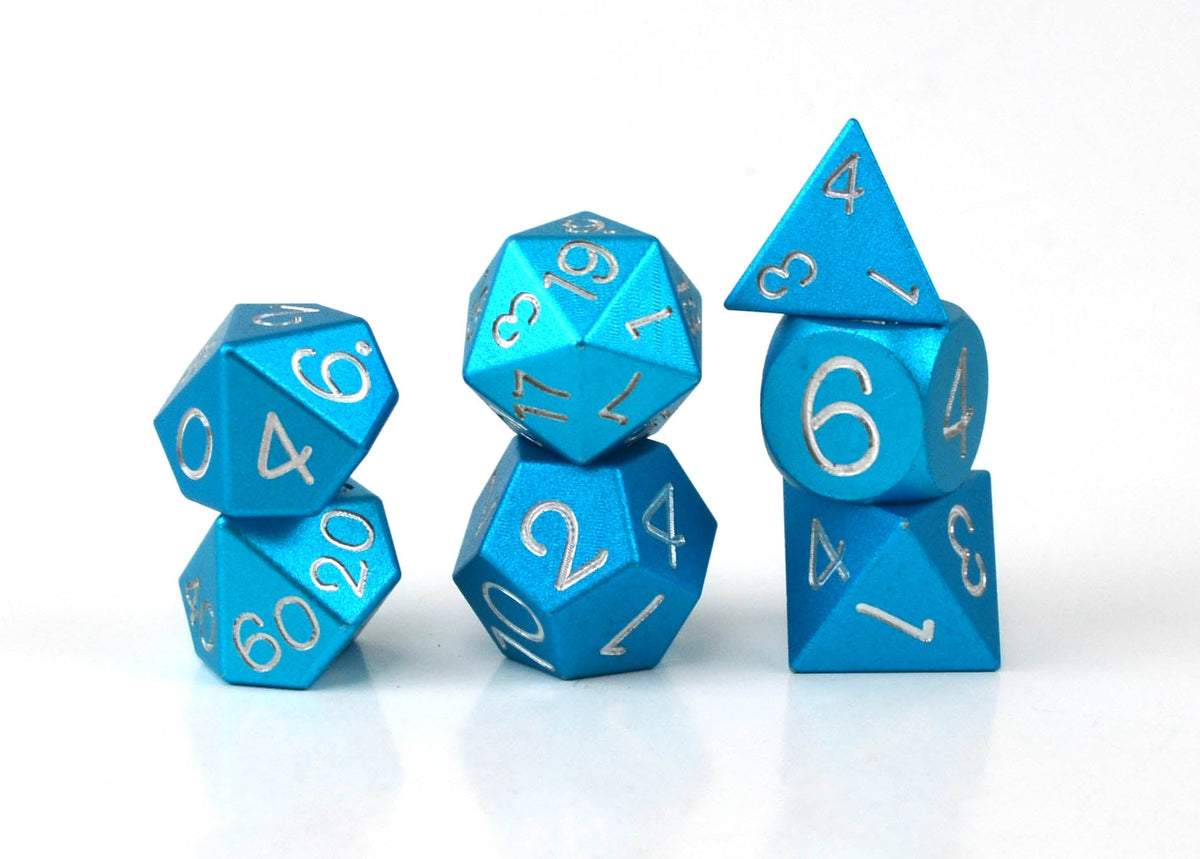 Level Up Dice - Light Blue Solid Single Coloured Aluminium - 7pcs &amp; Pendant