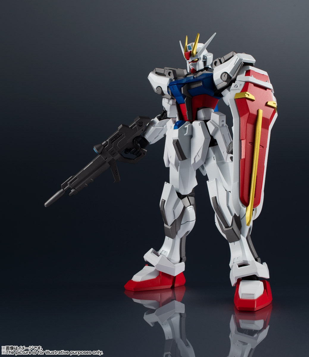 Bandai Gundam Universe GAT-X105 Strike Gundam
