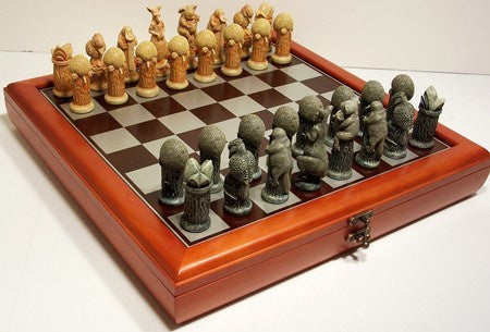 Dal Rossi - Hand Painted Chess Set - Australiana 75mm pieces 45cm Chess Set Board &amp; Storage Box