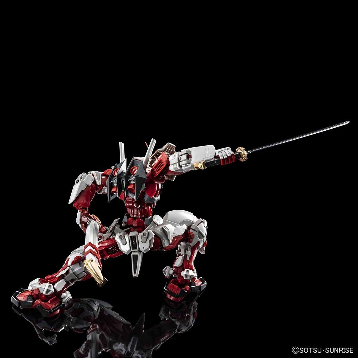 Bandai Hi-Resolution Model 1/100 Gundam Astray Redfame